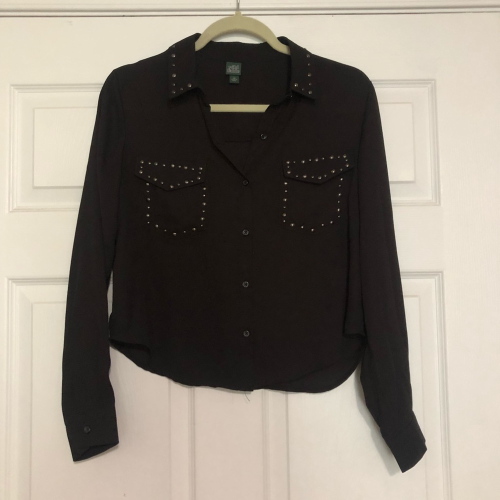 Black sheet long sleeve button down crop top XS